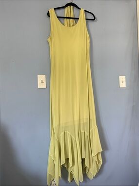 Beautiful Chiffon and Perfect for Events!